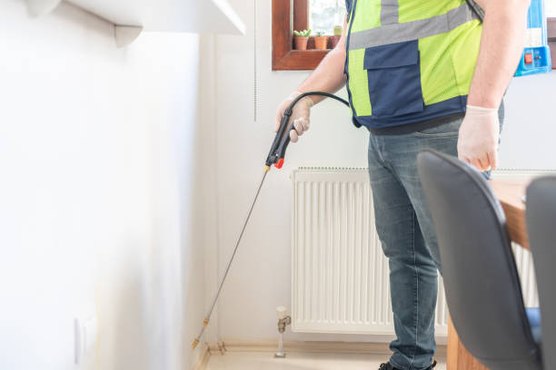 Best Mosquito Control Services  in Tullytown, PA