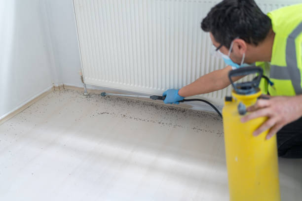 Best Commercial Pest Control Services  in Tullytown, PA